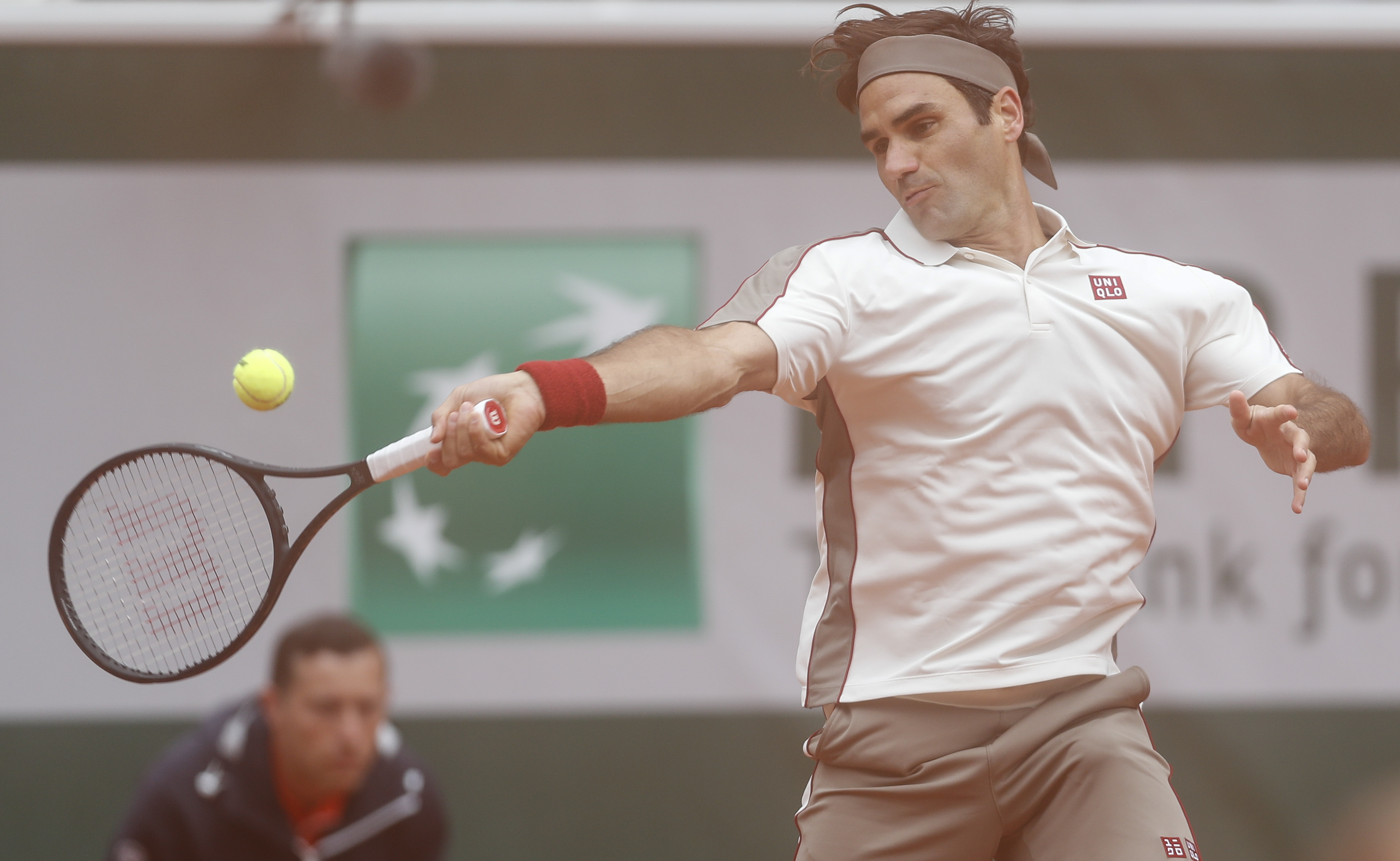 英国网球队横扫美国网球队，纳达尔关键制胜的简单介绍