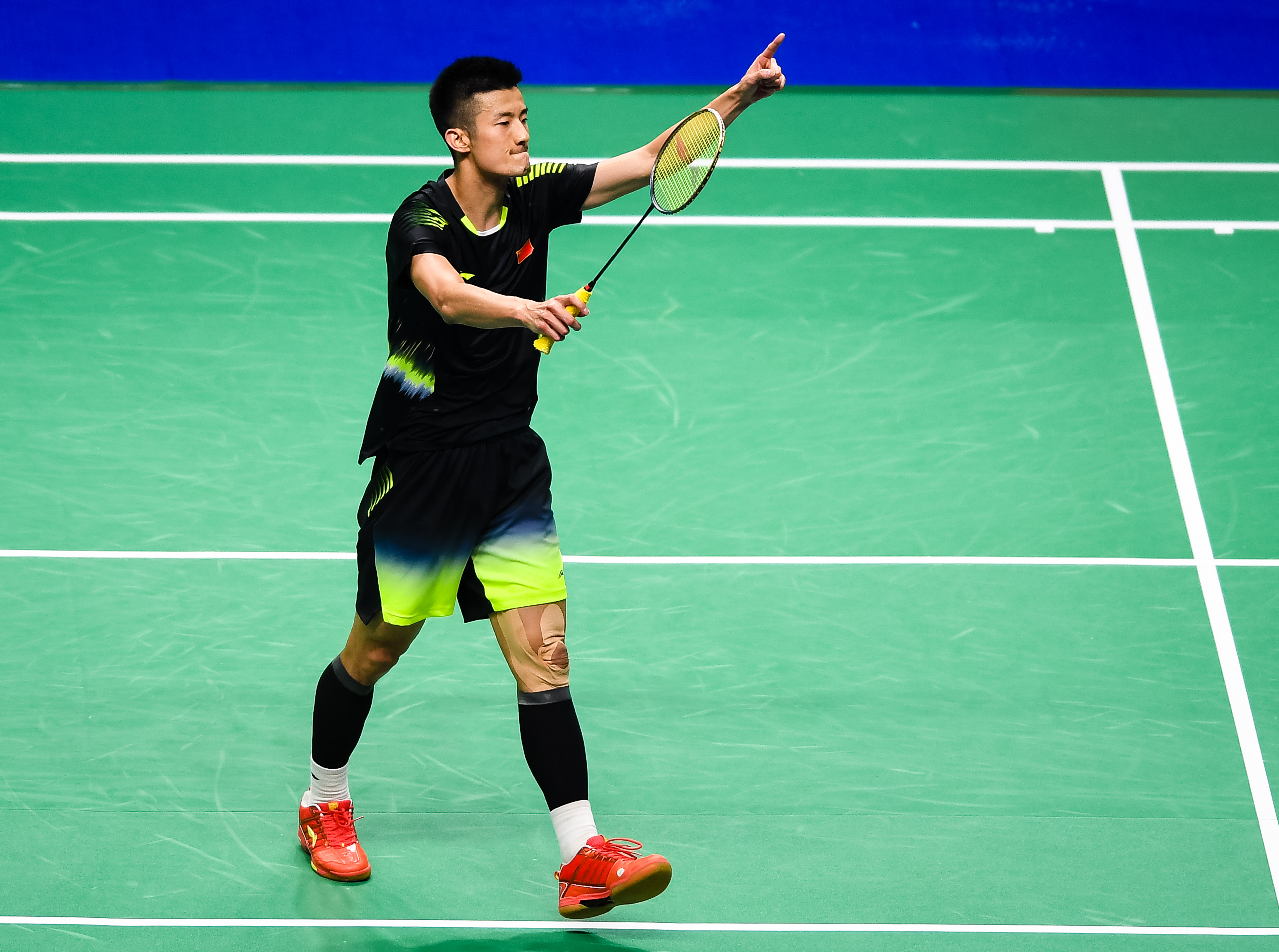 包含日本羽毛球队血洗法国羽毛球队，谌龙一己之力扛起全队的词条