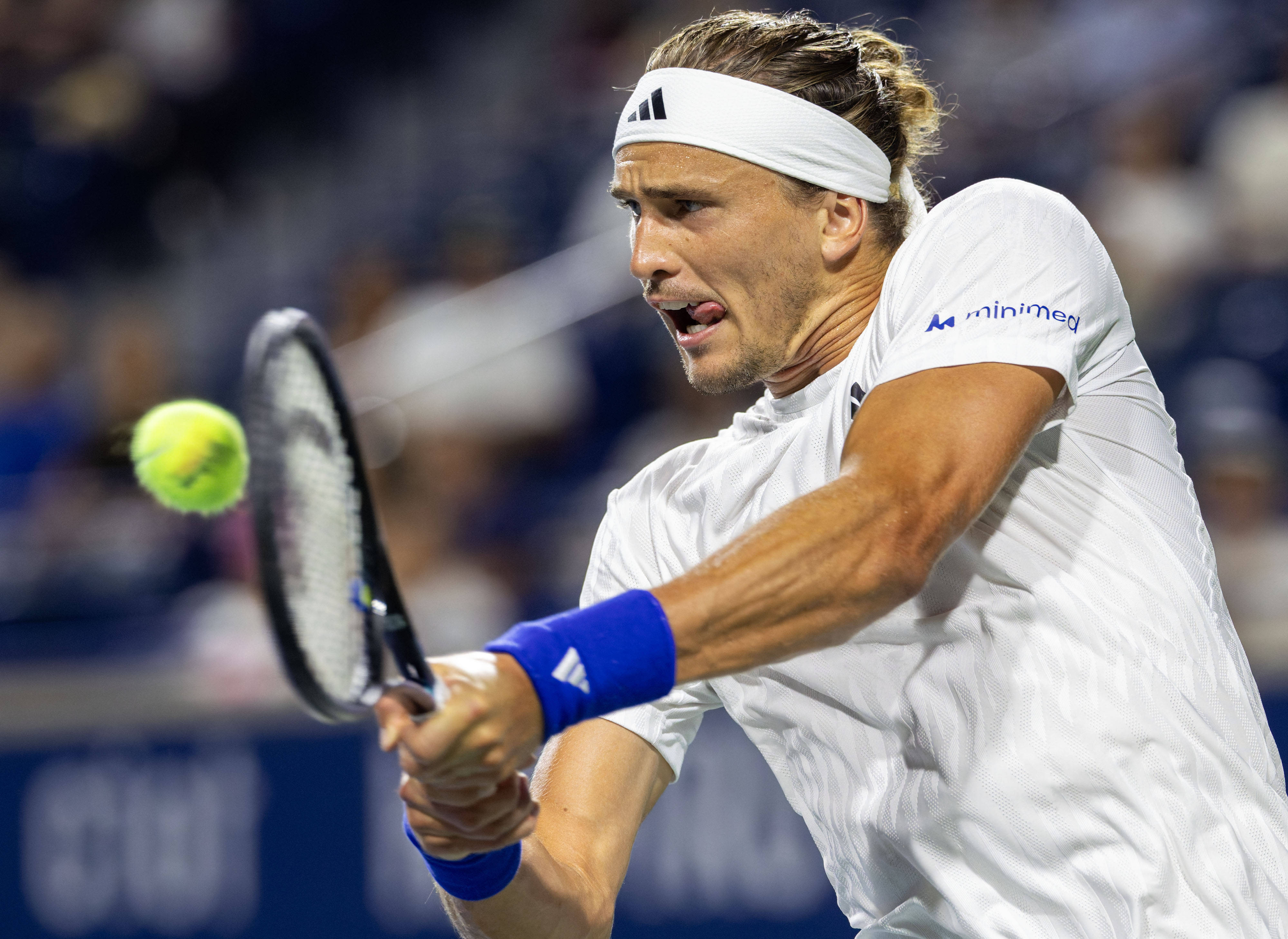 日本网球队血洗英国网球队，兹维列夫制霸全场