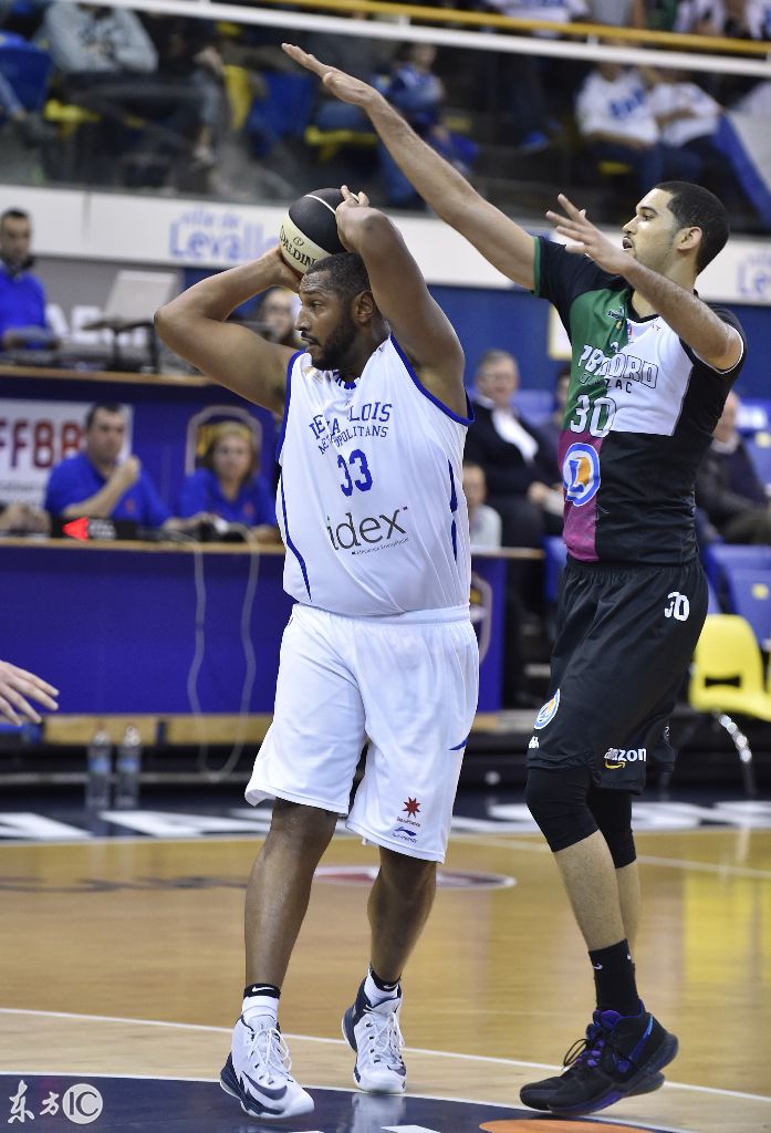 开云体育-关于土耳其男篮险胜魔术，萨姆·米切尔统治全场的信息