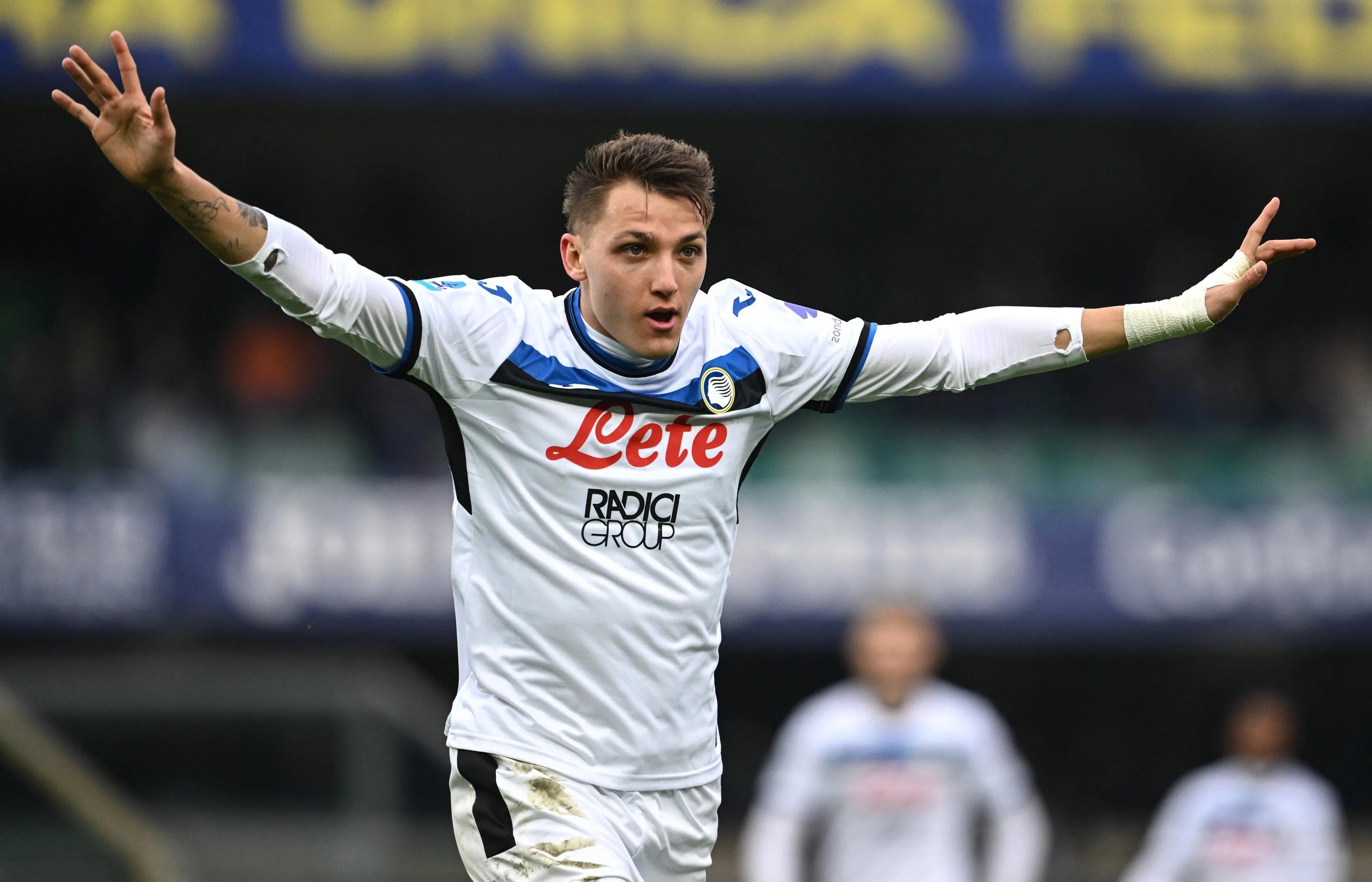 包含意甲强队遭遇意外失利，遭遇连败的词条