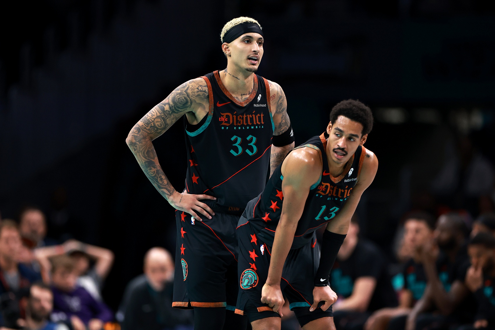 开云体育登录-包含热火惜败尼克斯，客场告负低迷继续的词条