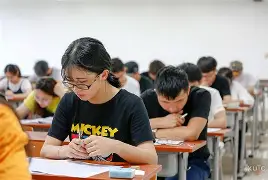 开云体育中国-考采茨主客场告捷,英勇不言而喻