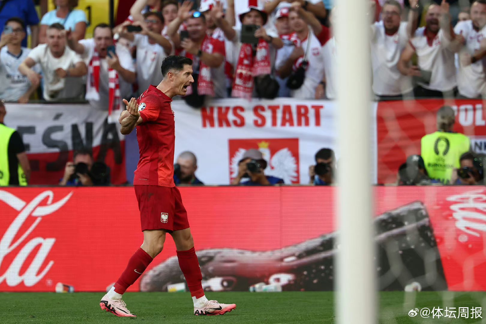 波兰惨败落后群雄,欧洲杯前景蒙上阴影的简单介绍 波兰惨败落后群雄,欧洲杯前景蒙上阴影的简单介绍