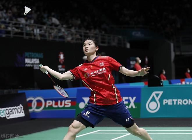 开云体育在线-日本队鏖战法国队,桃田贤斗点燃赛场的简单介绍