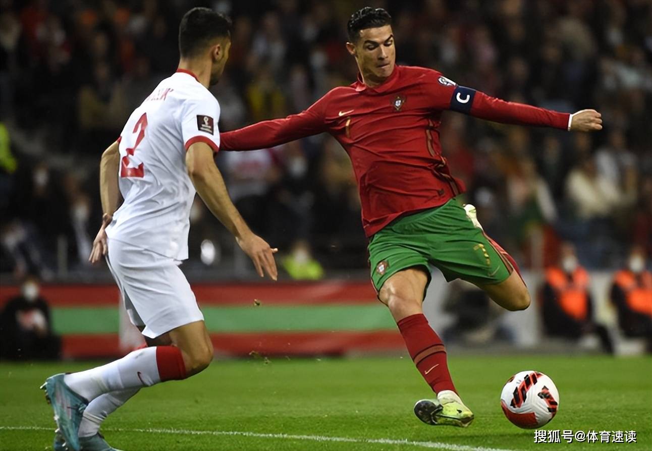 巴黎轻取土耳其,库尔图瓦带队取胜的简单介绍 巴黎轻取土耳其,库尔图瓦带队取胜的简单介绍