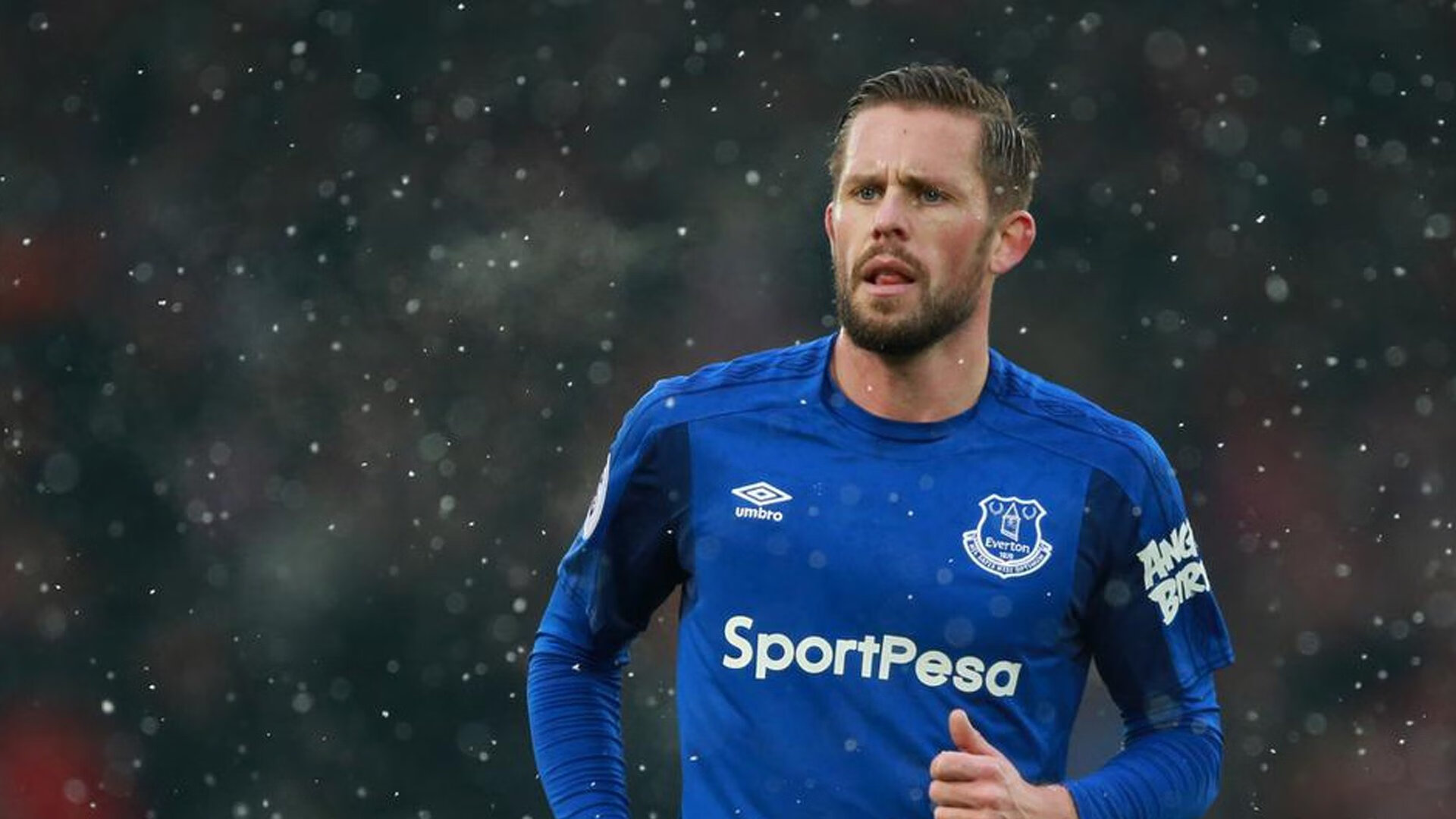 铁血蓝黑掀翻马赛！布鲁诺·焦点之战封神，梅阿查见证新王诞生