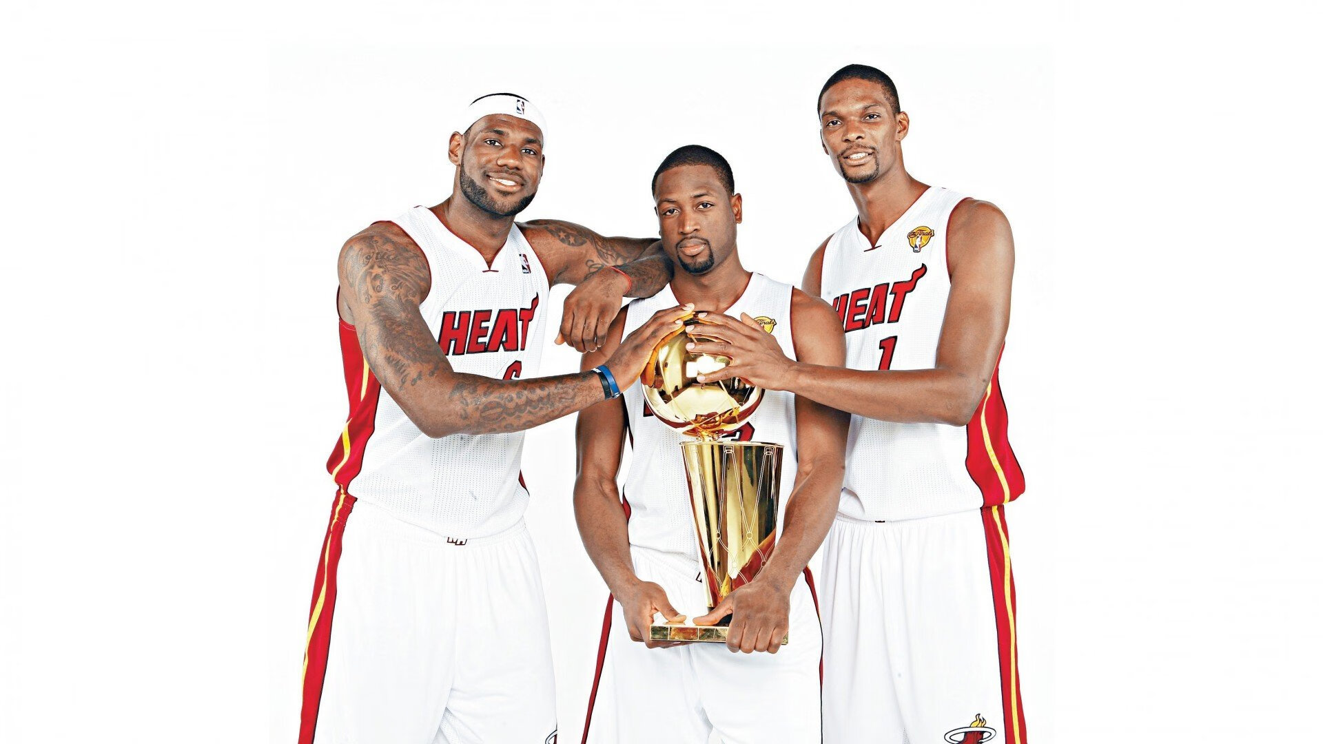 开云体育下载-詹姆斯破纪录之夜，爵士上演惊天翻盘江苏队